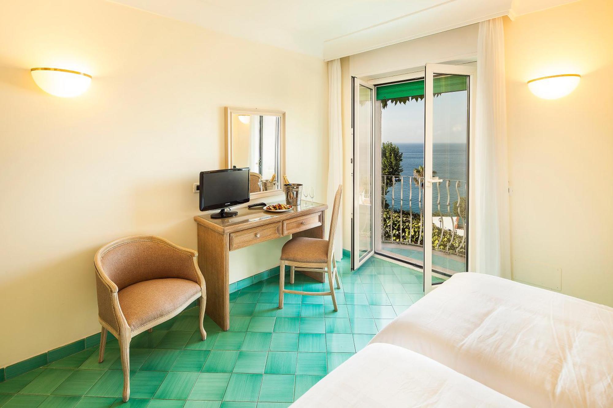 Hotel Continental Mare Isquia Exterior foto